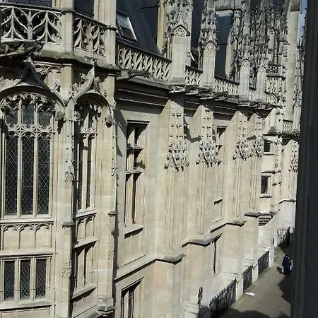 L'Echiquier de Normandie confort cosy et vue premium Rouen Extérieur photo